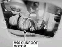 Sunroof Components Diagram for 2003 Hyundai Sonata GLS 2.7 V6 GAS
