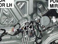 Driver Door Diagram for 2007 Hyundai Entourage SE 3.8 V6 GAS